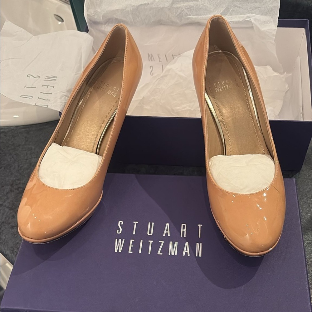 Authentic Stuart Weitzman Women's Nude Heels